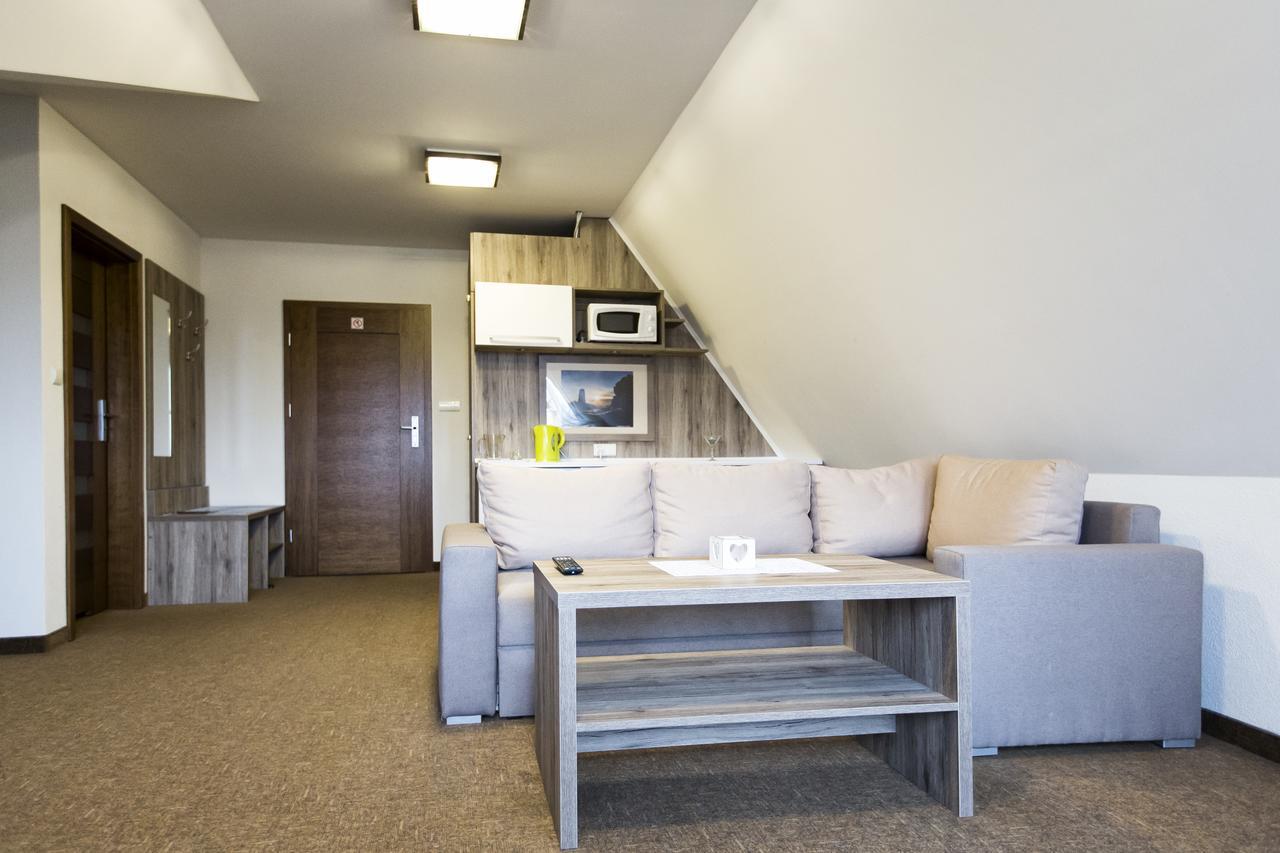 Hotel Beskidian Wegierska Gorka Habitación foto