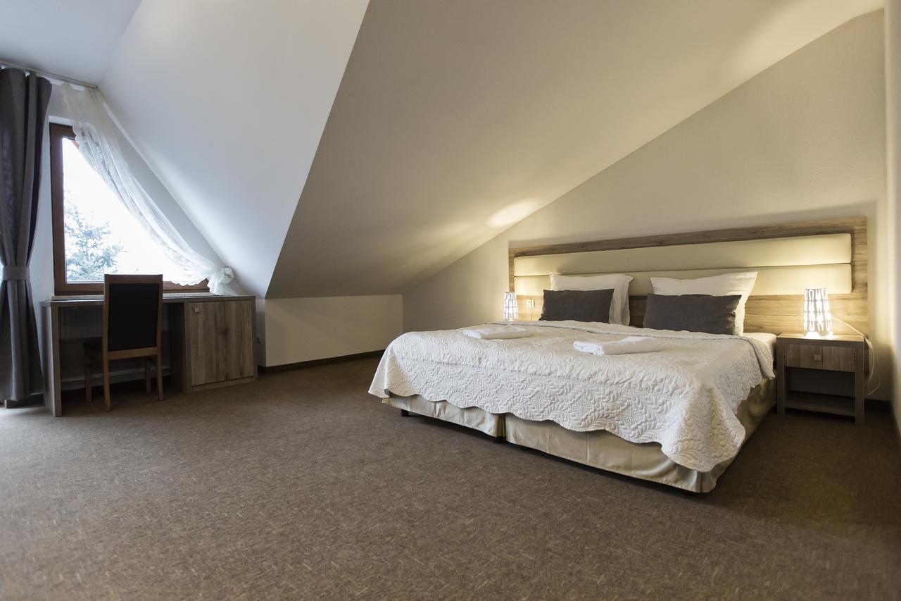 Hotel Beskidian Wegierska Gorka Habitación foto