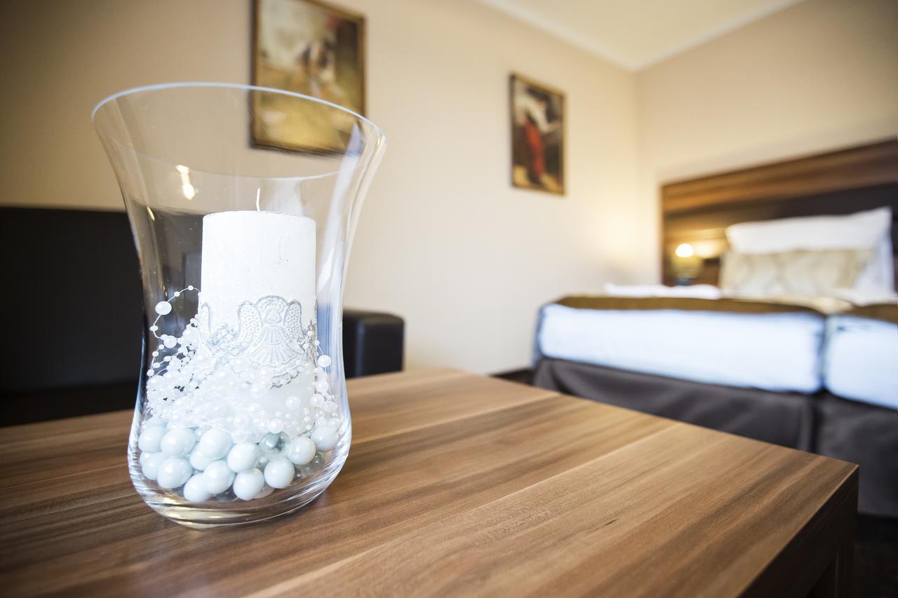 Hotel Beskidian Wegierska Gorka Habitación foto